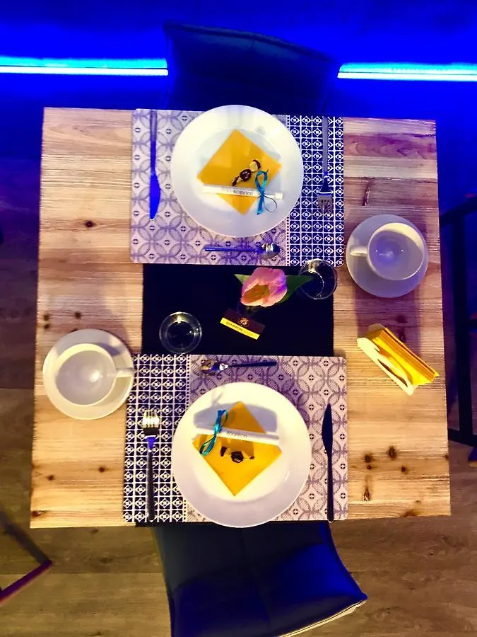 Bed and Breakfast Bourbon House Neapol Nocleg ze śniadaniem